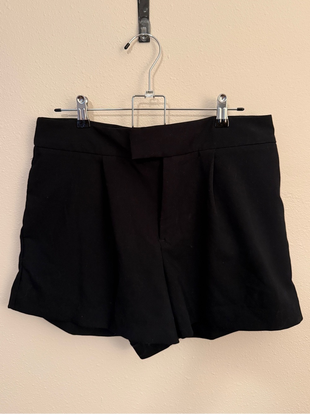 a new day Black Tailored High-Rise Shorts